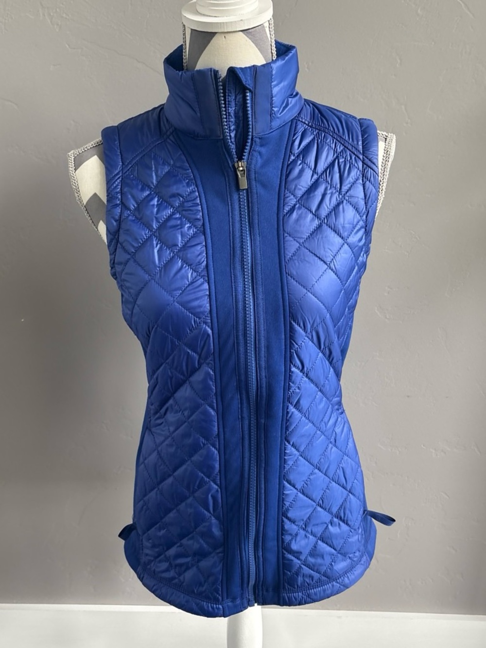 Athleta Quilted Royal Blue Zip-Up Vest